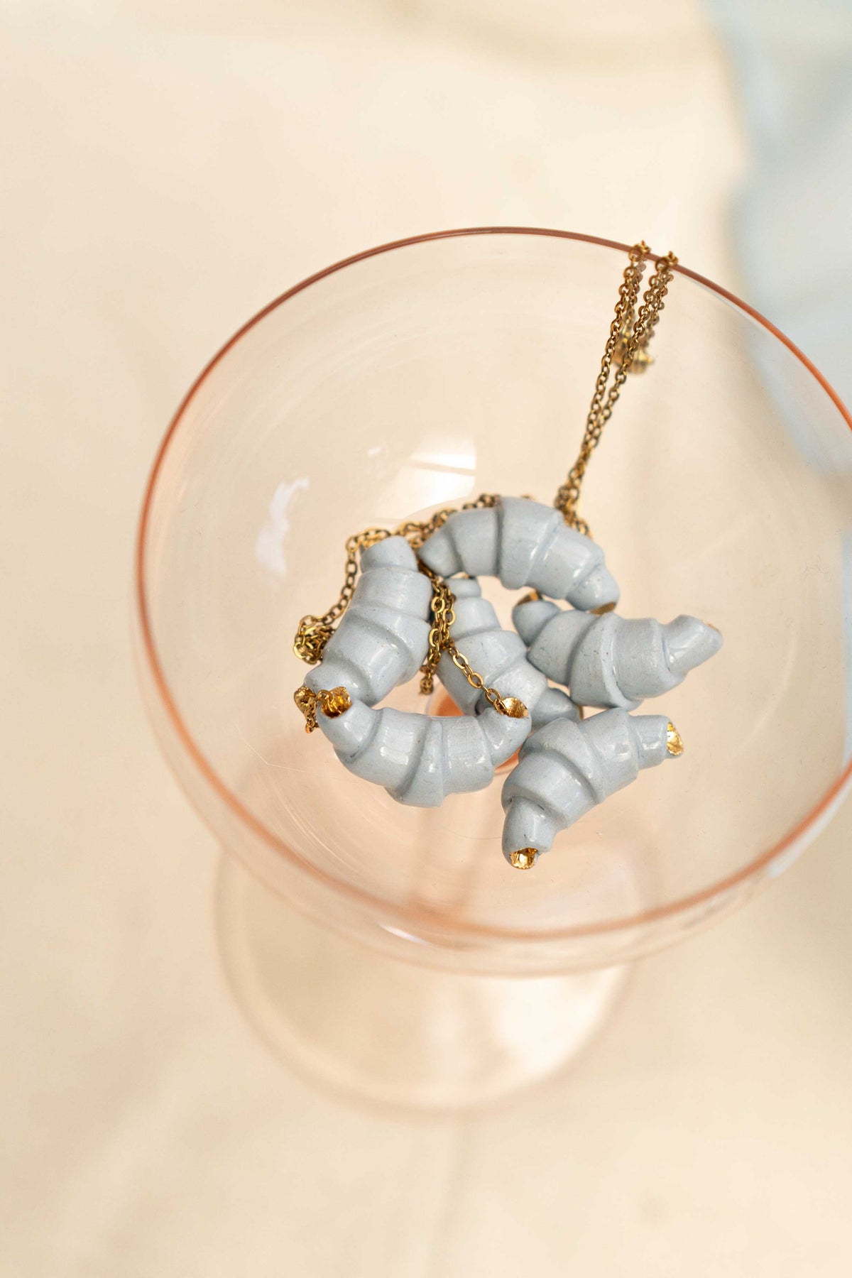 Croissant necklace blue
