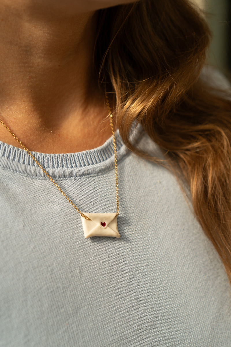 Loveletter necklace