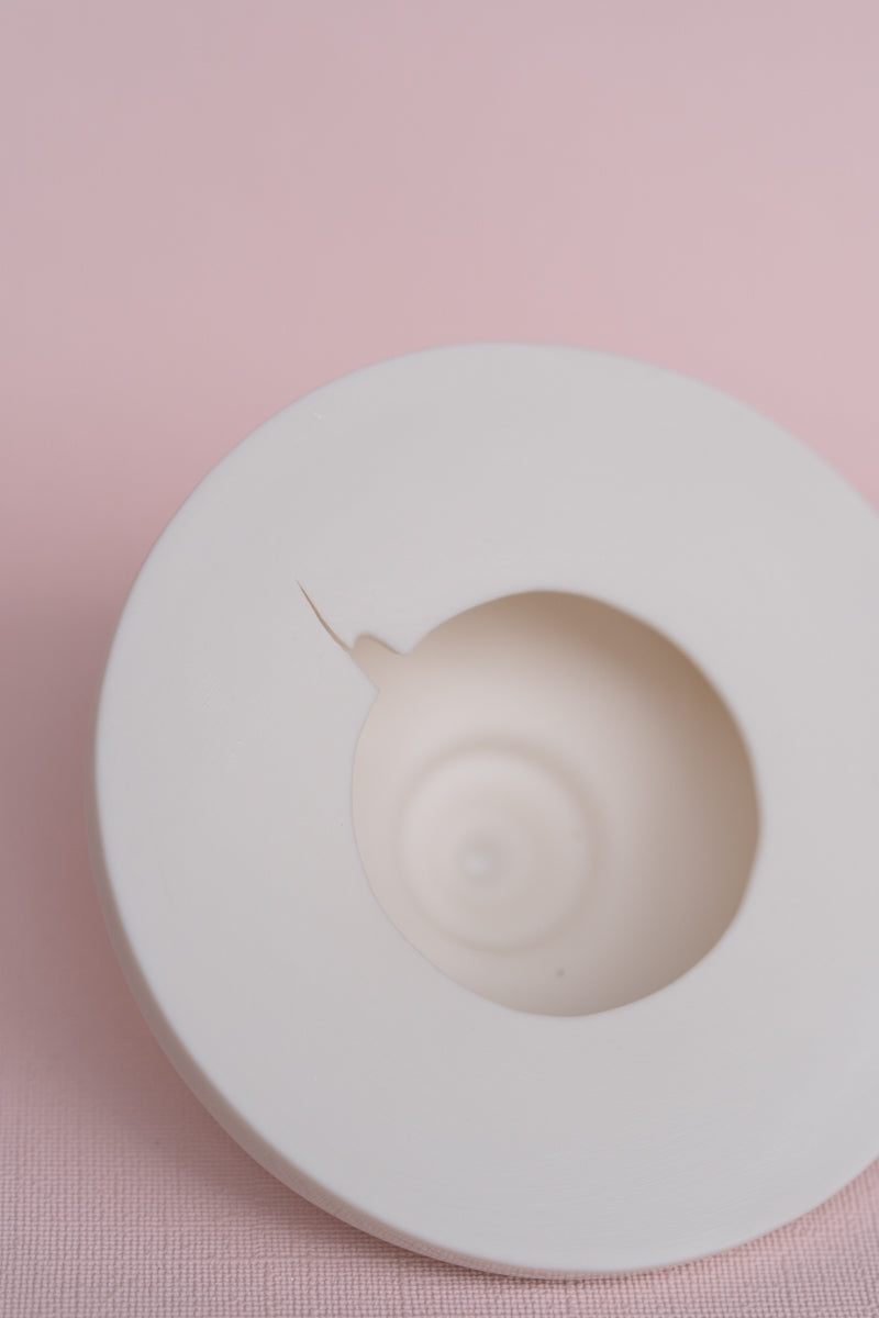 Croissant bell white