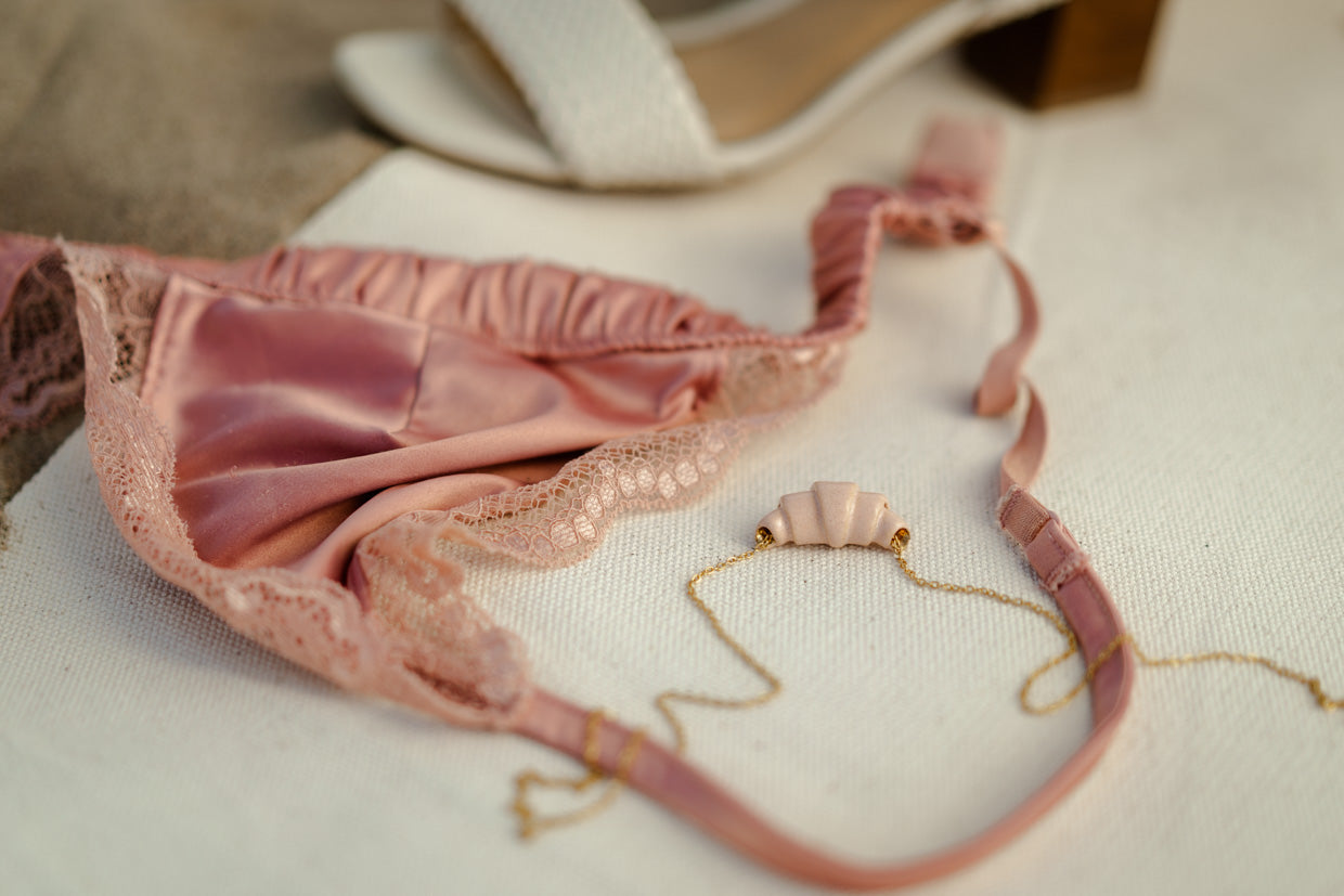 Croissant ketting nude SALE